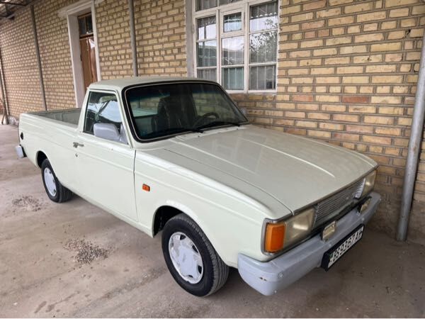 Toyota Hilux 2013 - 48 000 TMT - Бахарден - img 2