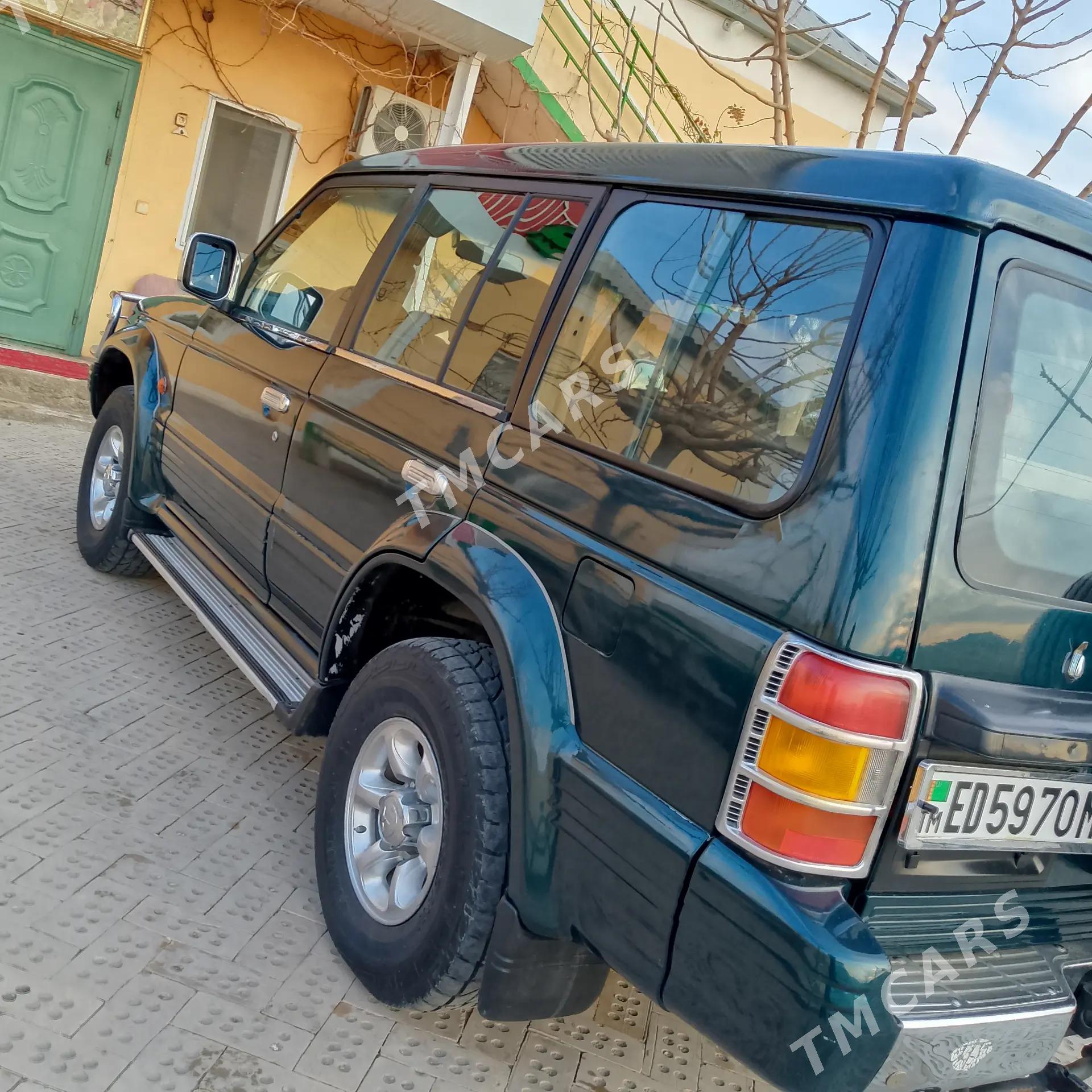 Mitsubishi Pajero 1996 - 70 000 TMT - Мары - img 2