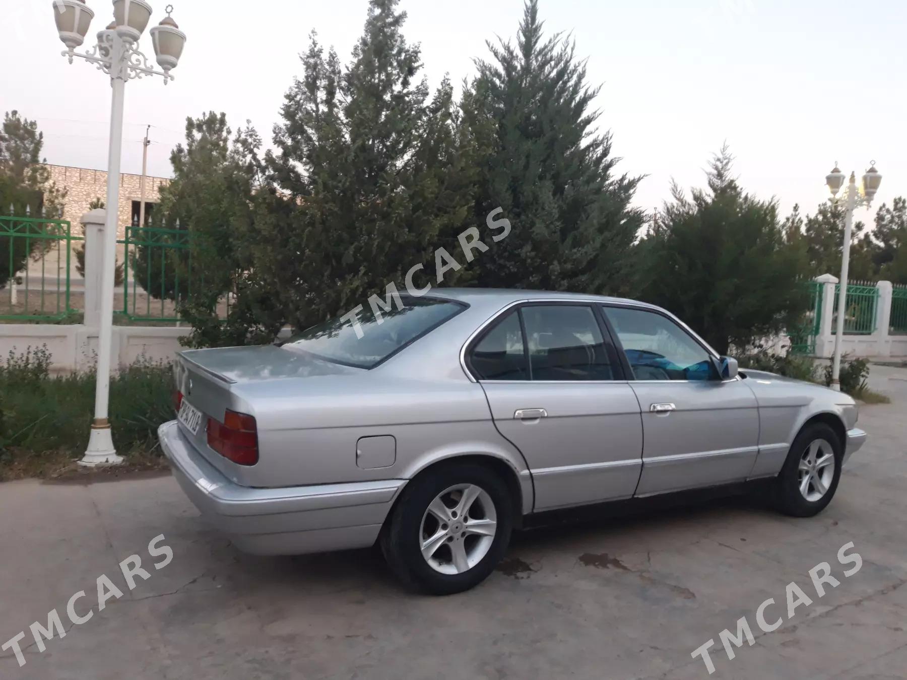 BMW 520 1991 - 30 000 TMT - Dostluk - img 2