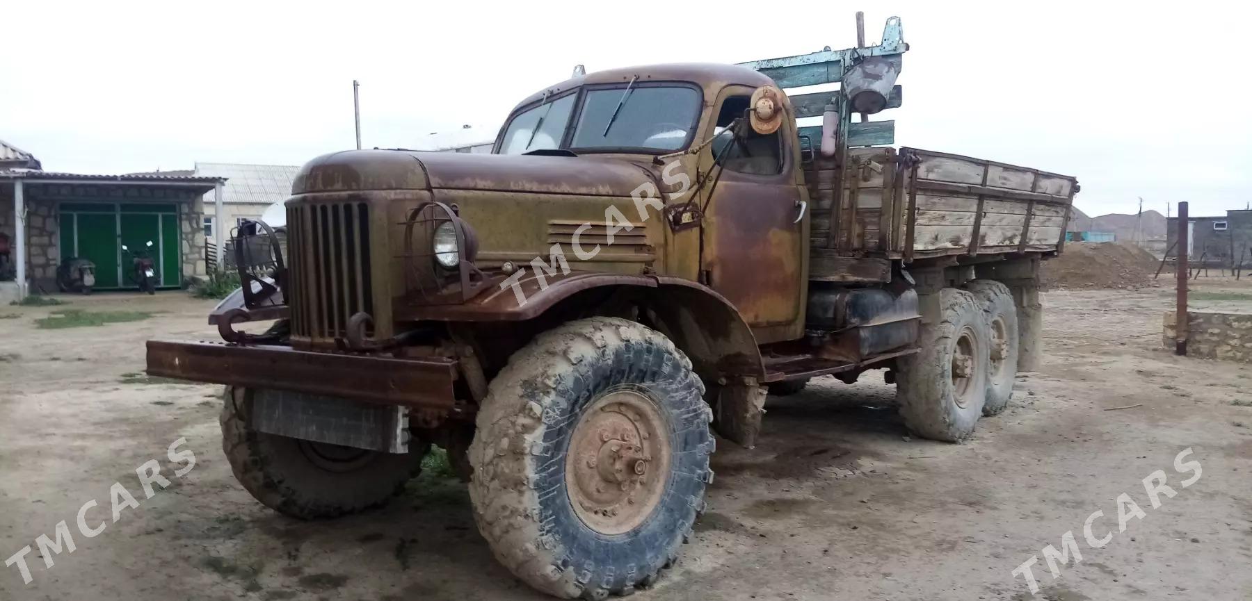 Zil 157 1980 - 13 000 TMT - Этрек - img 1
