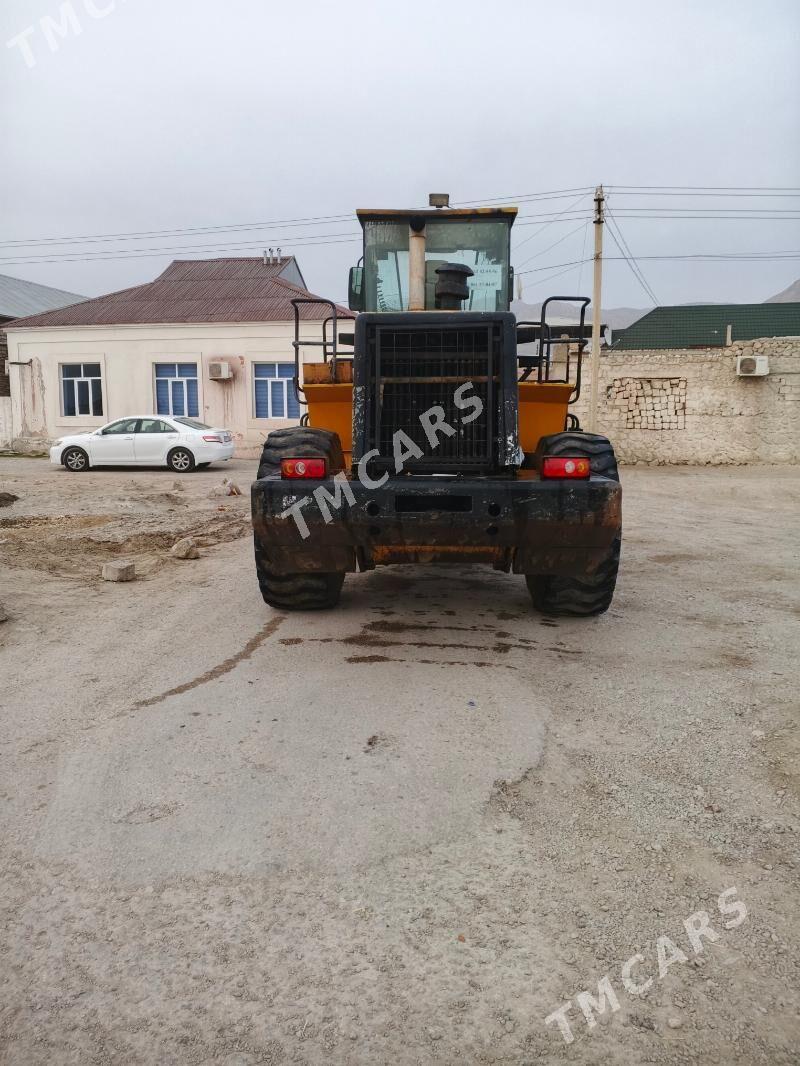 XCMG ZL50 2008 - 400 000 TMT - Балканабат - img 3