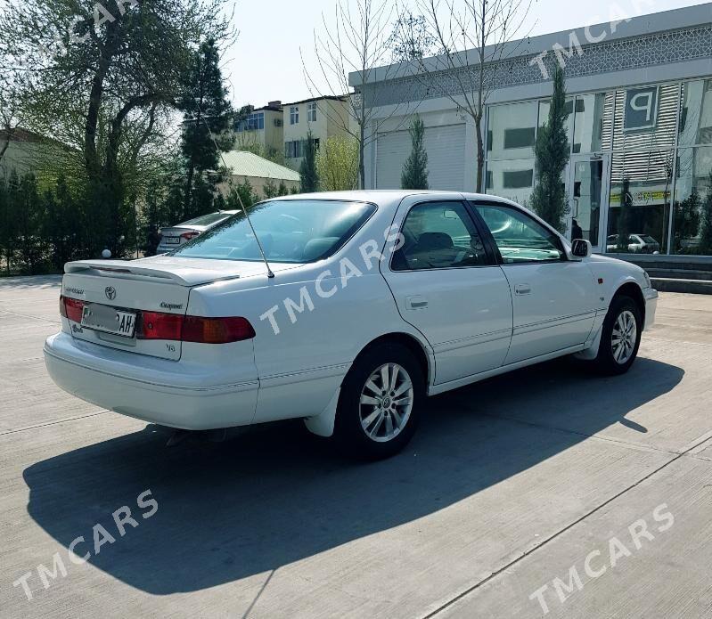 Toyota Camry 2000 - 124 000 TMT - Ашхабад - img 4