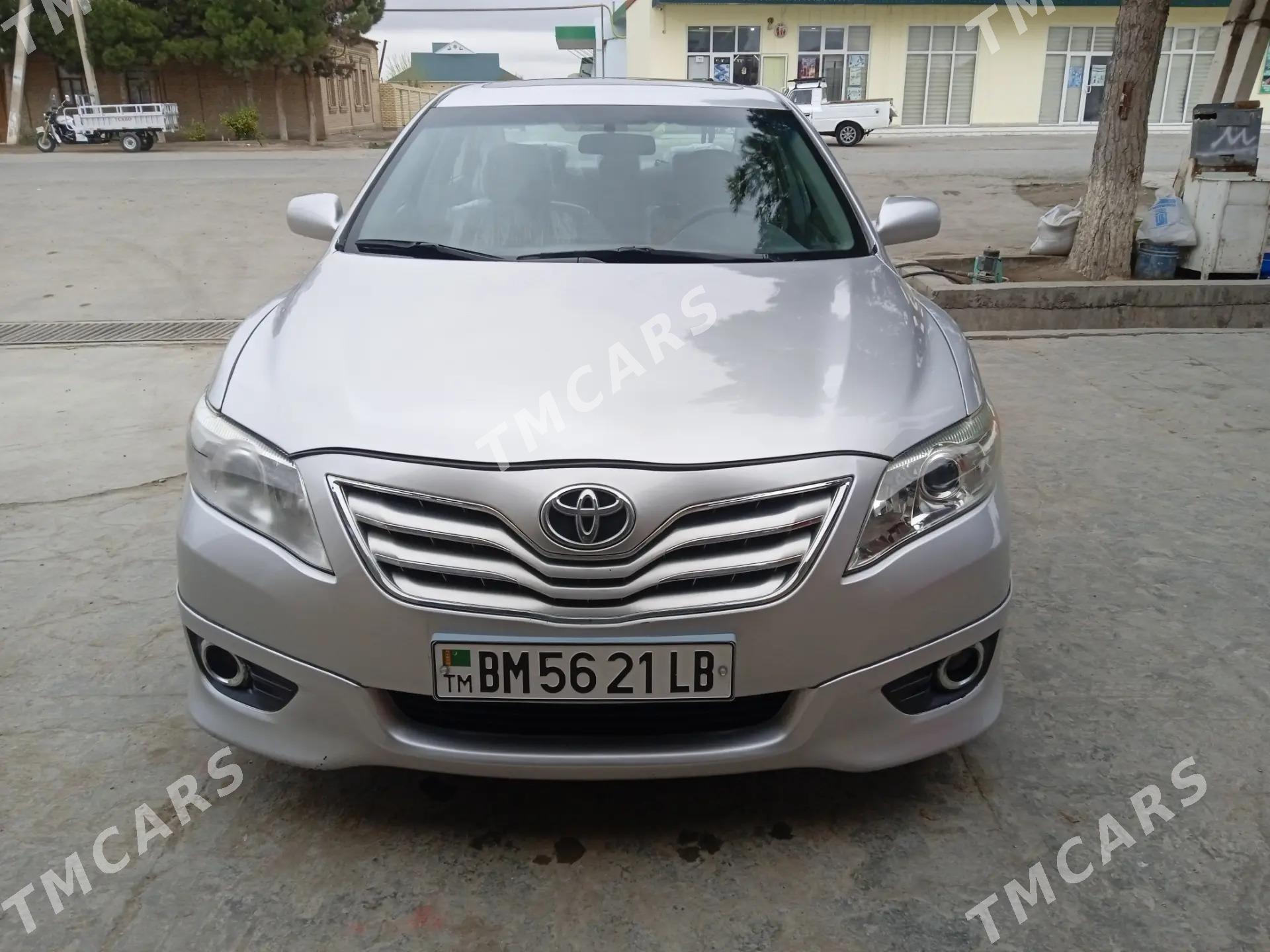 Toyota Camry 2011 - 220 000 TMT - Sakar - img 3