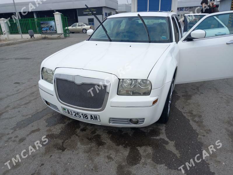 Chrysler 300 2005 - 80 000 TMT - Aşgabat - img 2