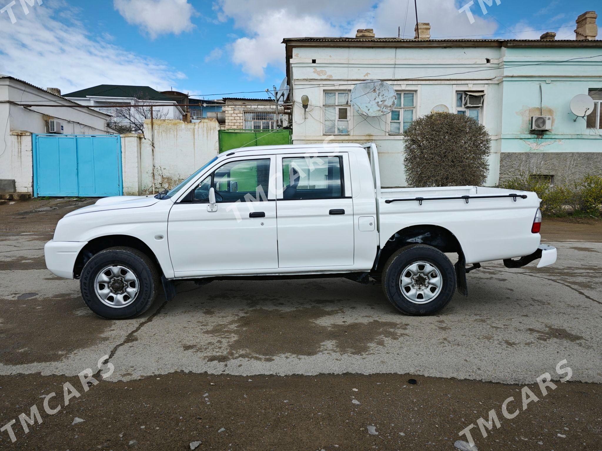 Mitsubishi L200 1998 - 83 000 TMT - Türkmenbaşy - img 3