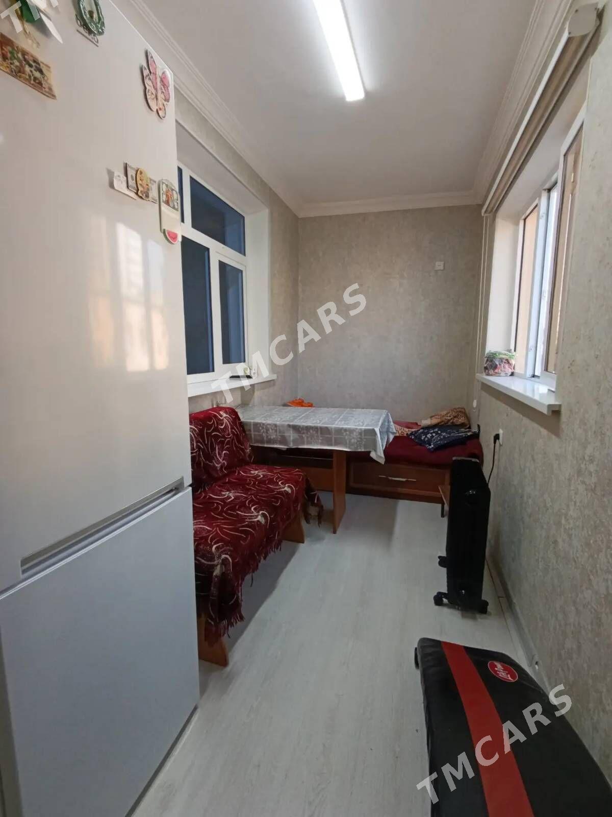 30-MKR 3/2этаж 2-КОМ - 30 мкр - img 3