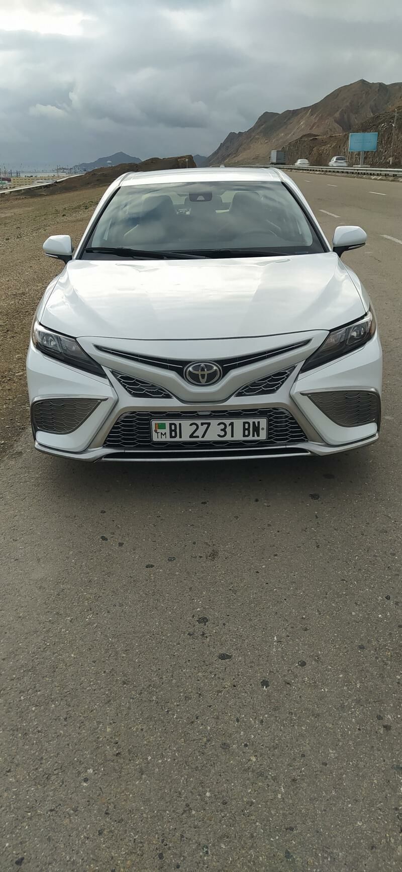 Toyota Camry 2022 - 320 000 TMT - Туркменбаши - img 2