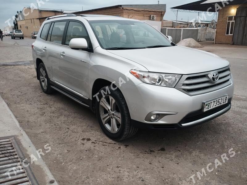 Toyota Highlander 2013 - 340 000 TMT - Türkmenabat - img 2