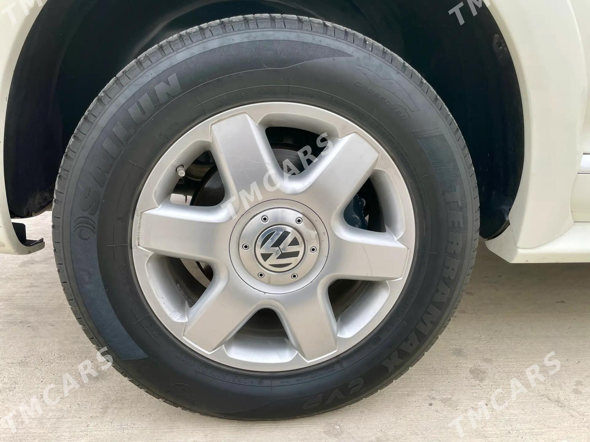 Volkswagen Touareg 2010 - 320 000 TMT - Balkanabat - img 8
