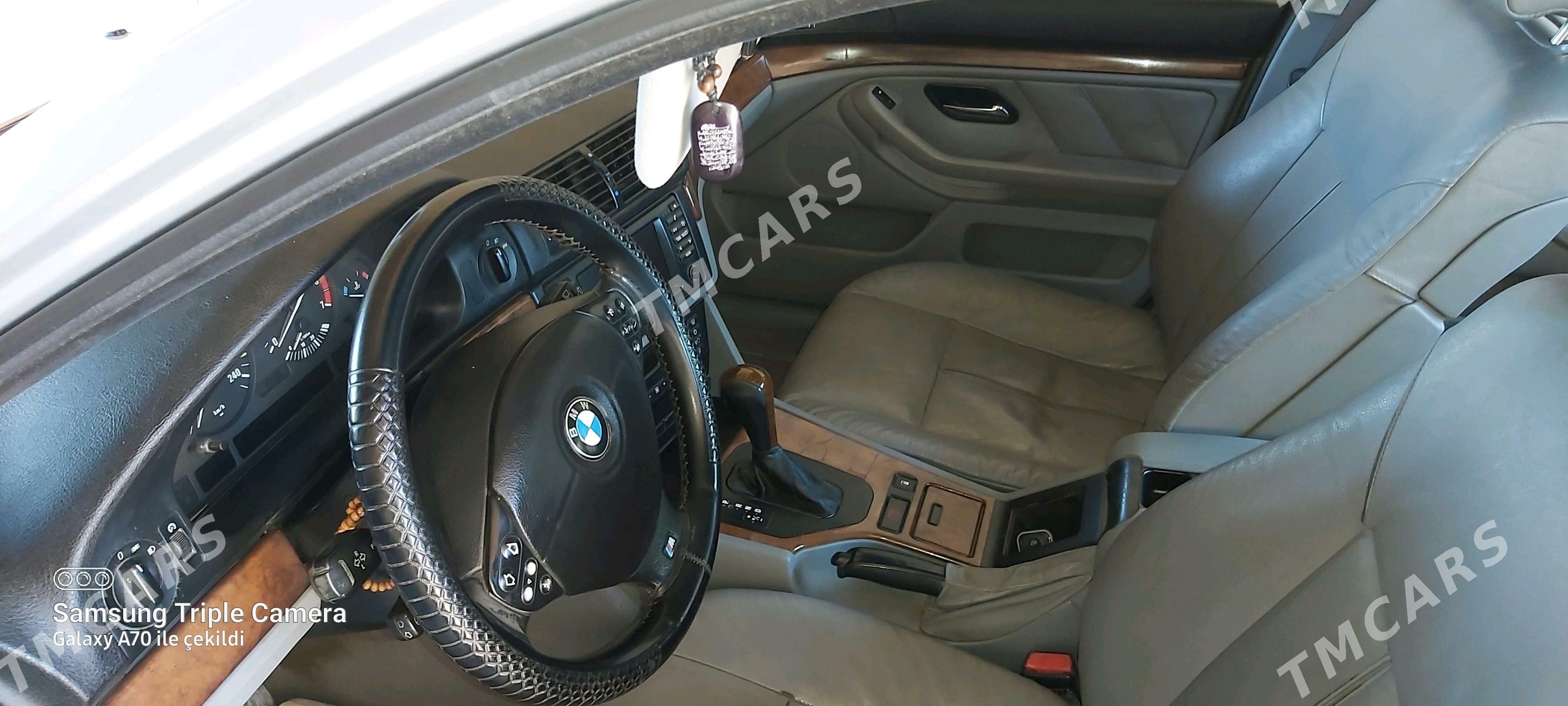 BMW 540 2001 - 95 000 TMT - Farap - img 6