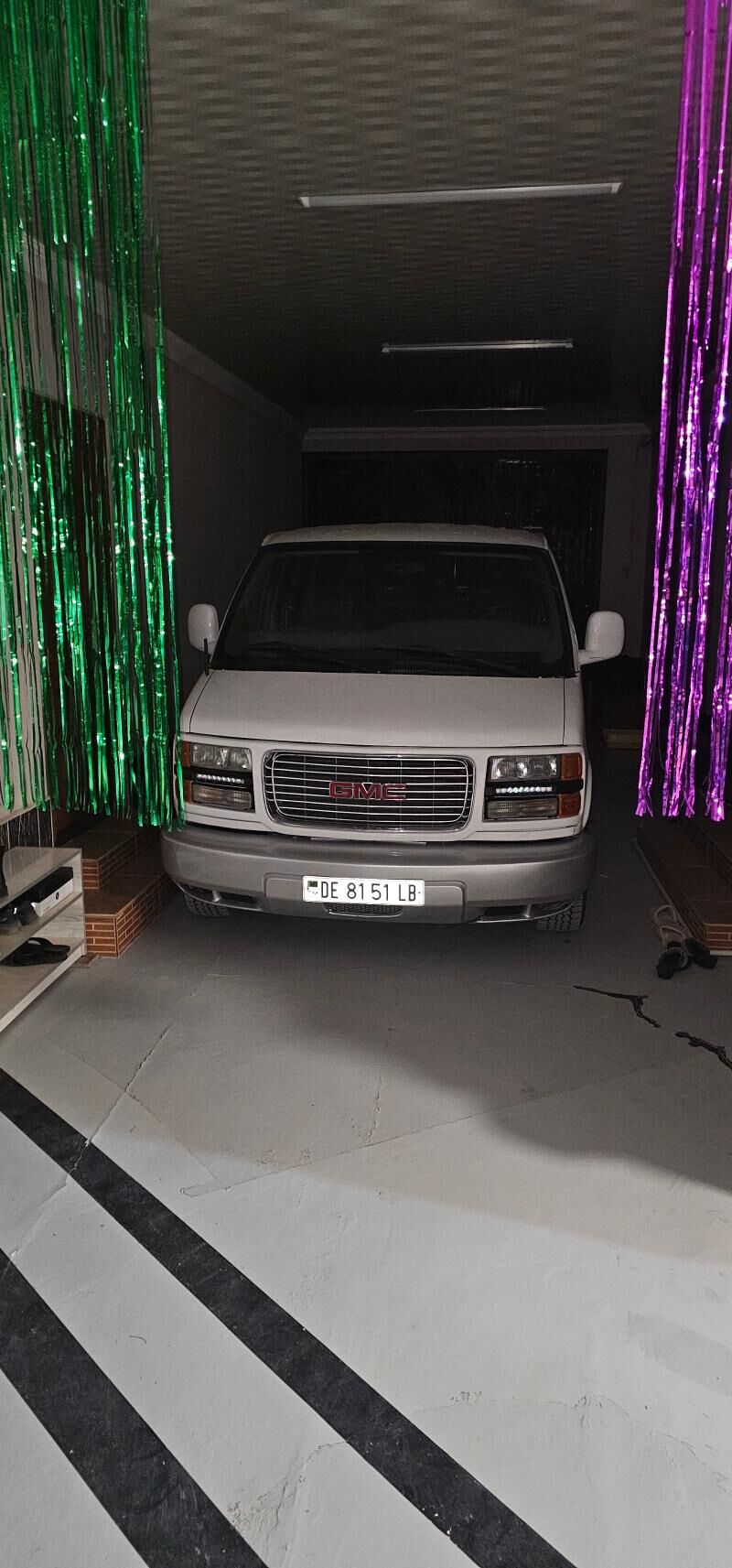 GMC Savana 2001 - 127 000 TMT - Türkmenabat - img 6