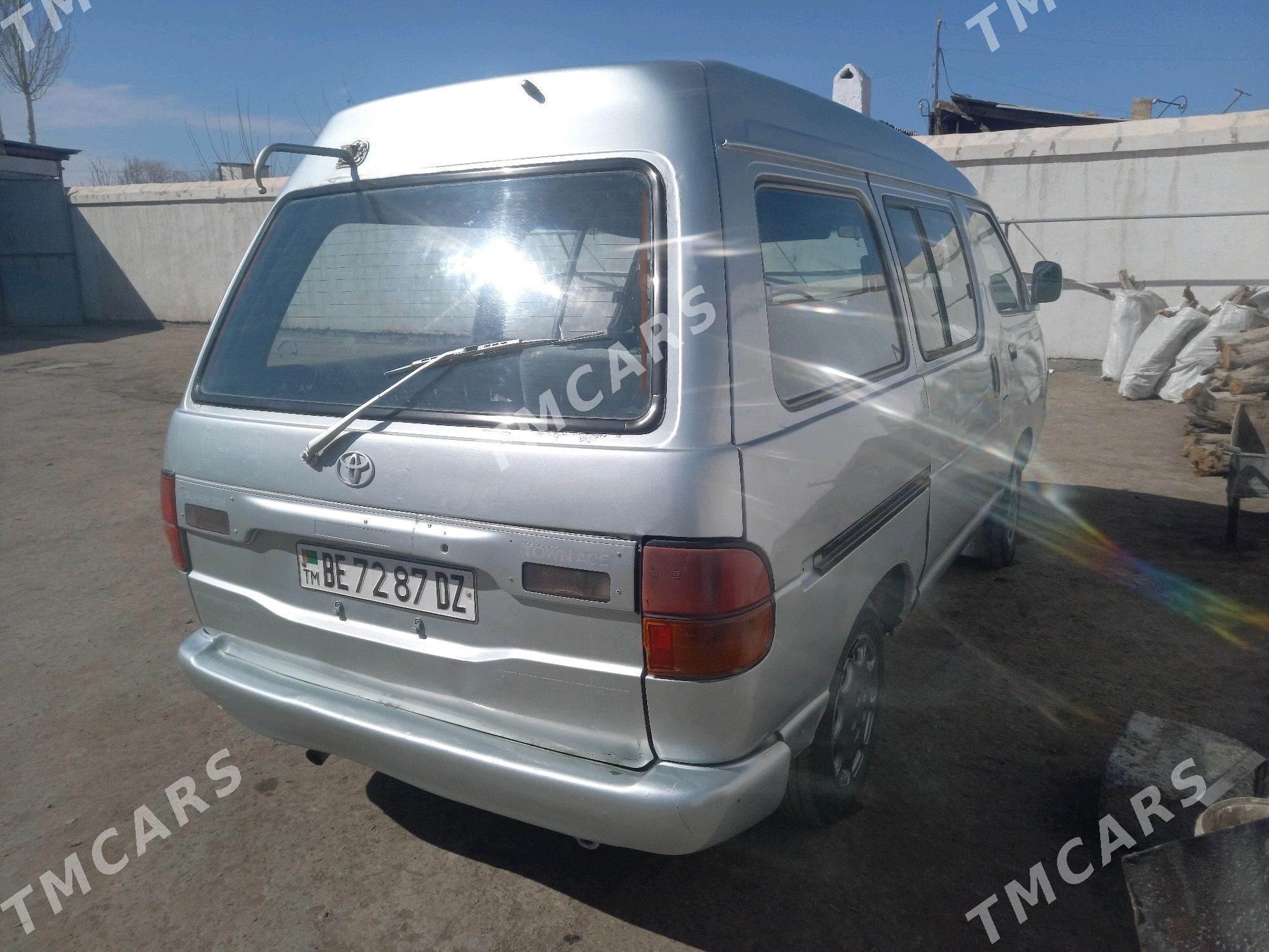 Toyota Town Ace 1993 - 19 000 TMT - Daşoguz - img 3