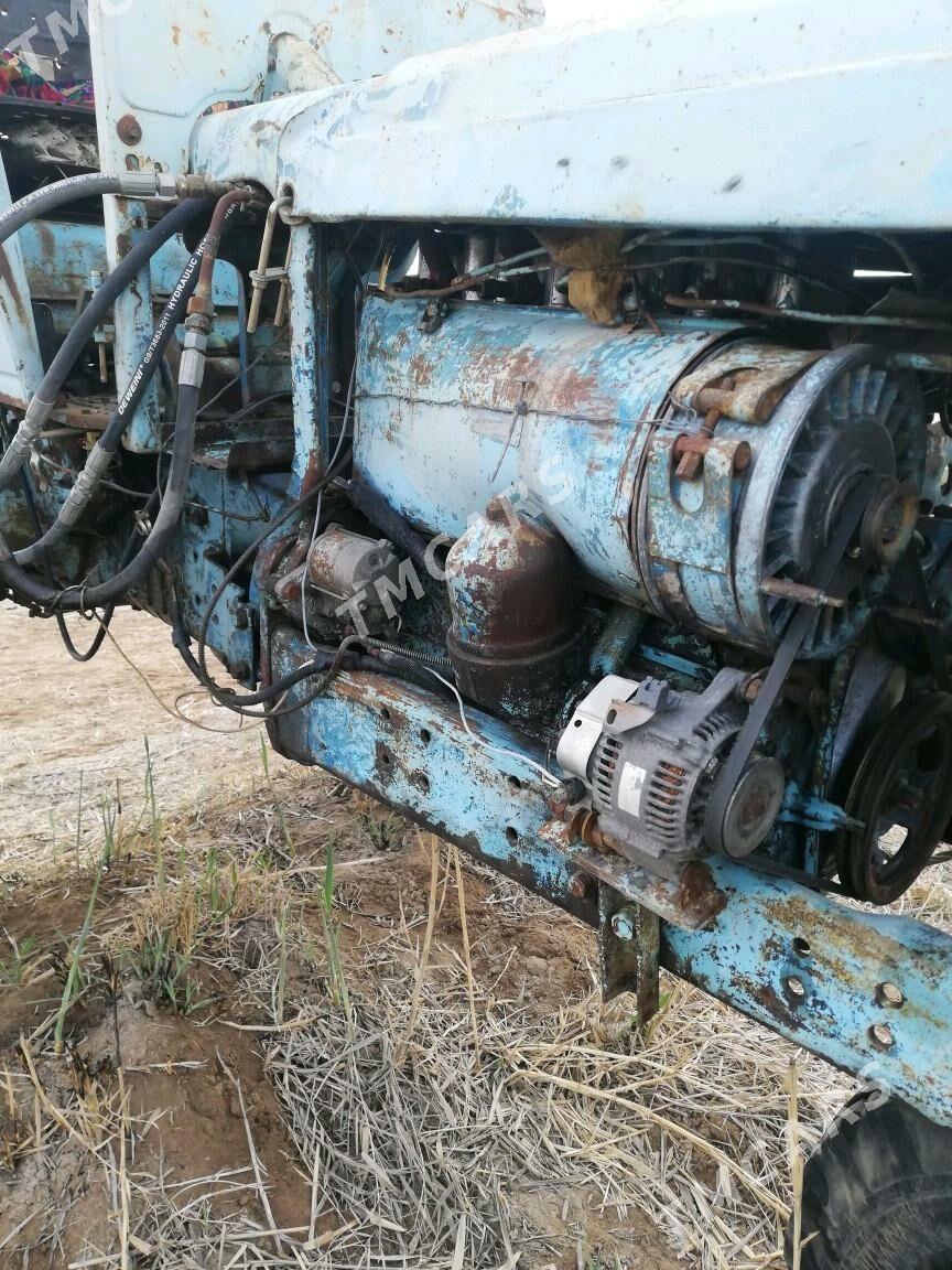 MTZ T-28 1992 - 25 000 TMT - Дянев - img 5