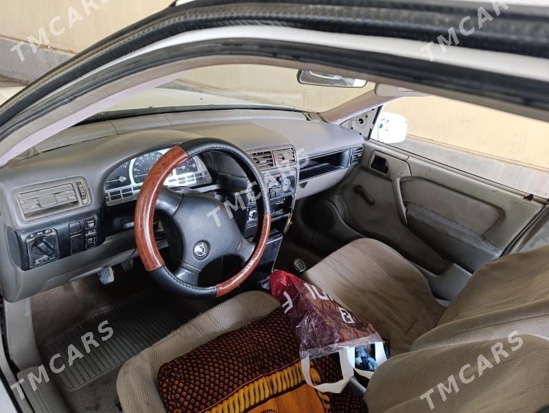 Opel Vectra 1990 - 18 000 TMT - Достлук - img 4