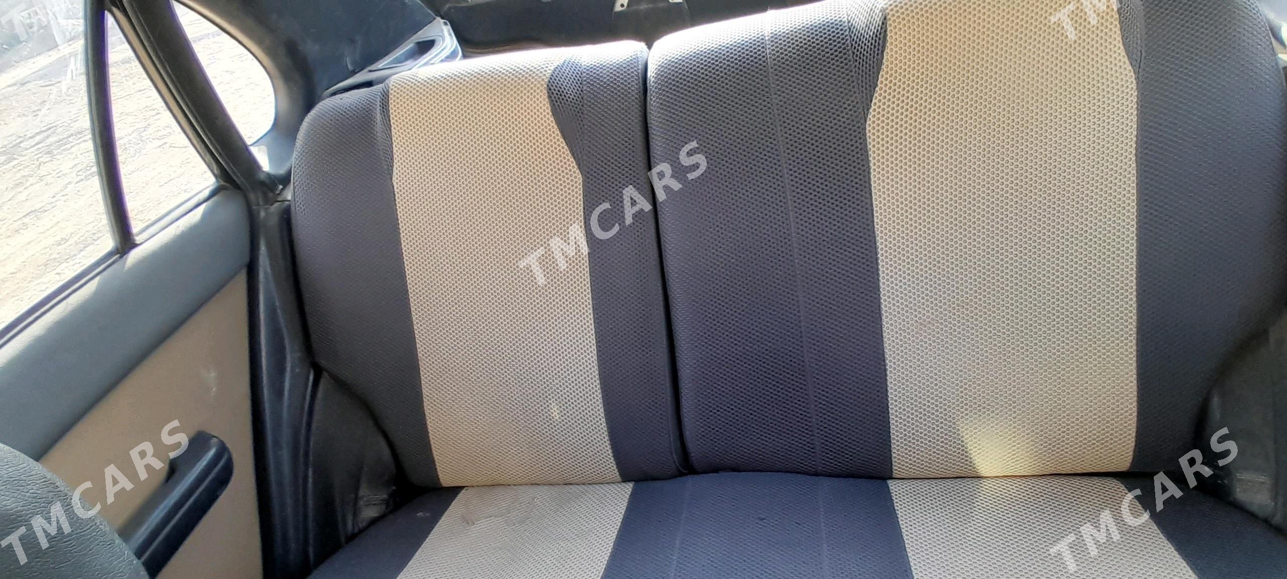 Toyota Corolla 1994 - 45 000 TMT - Gurbansoltan Eje - img 2