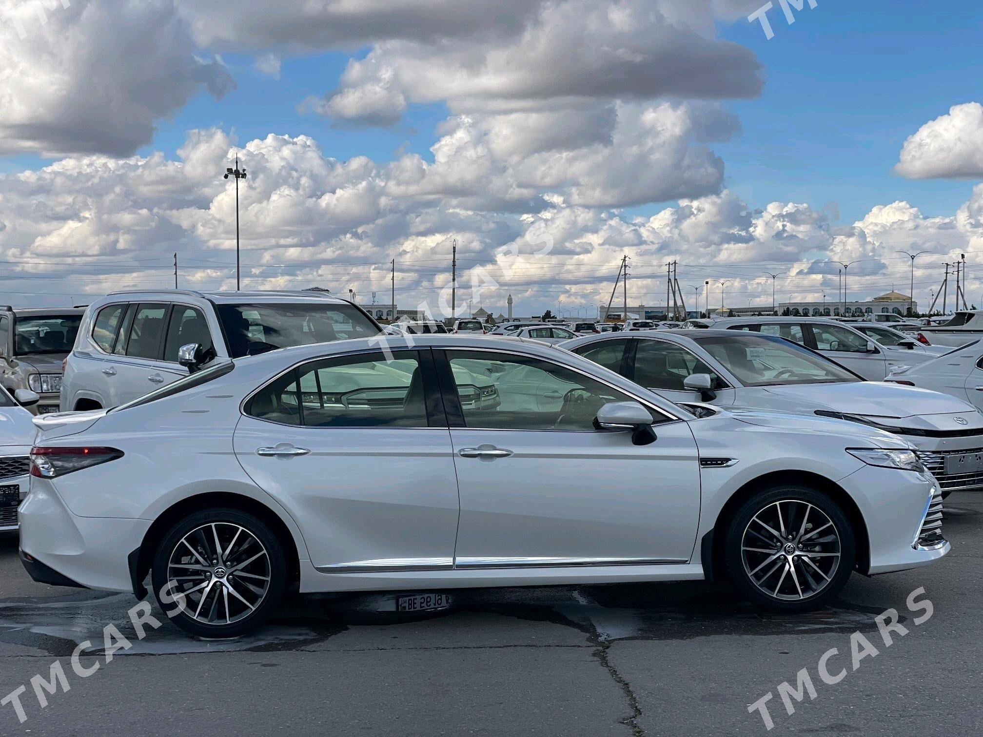 Toyota Camry 2023 - 661 050 TMT - Ашхабад - img 5
