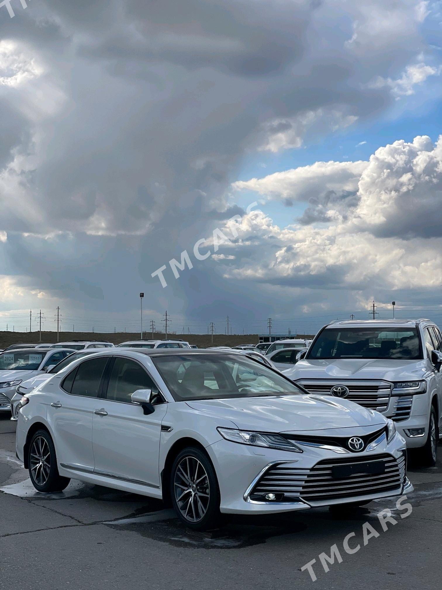 Toyota Camry 2023 - 661 050 TMT - Ашхабад - img 3