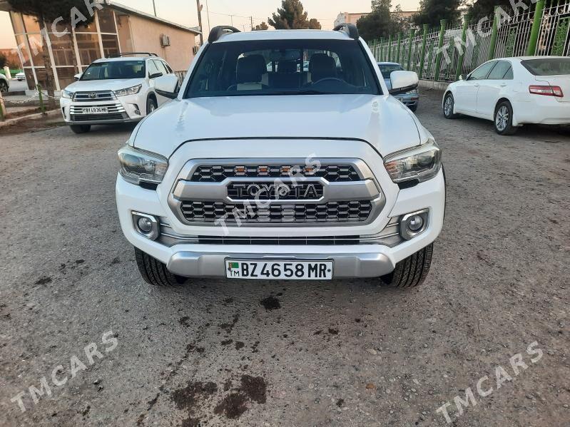 Toyota Tacoma 2018 - 440 000 TMT - Мары - img 4