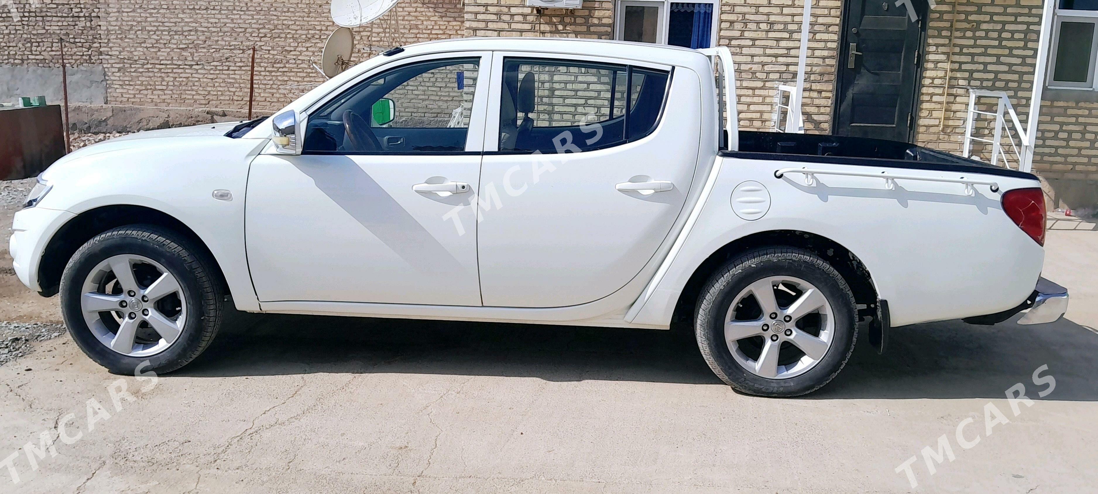 Mitsubishi L200 2010 - 160 000 TMT - Tejen - img 2