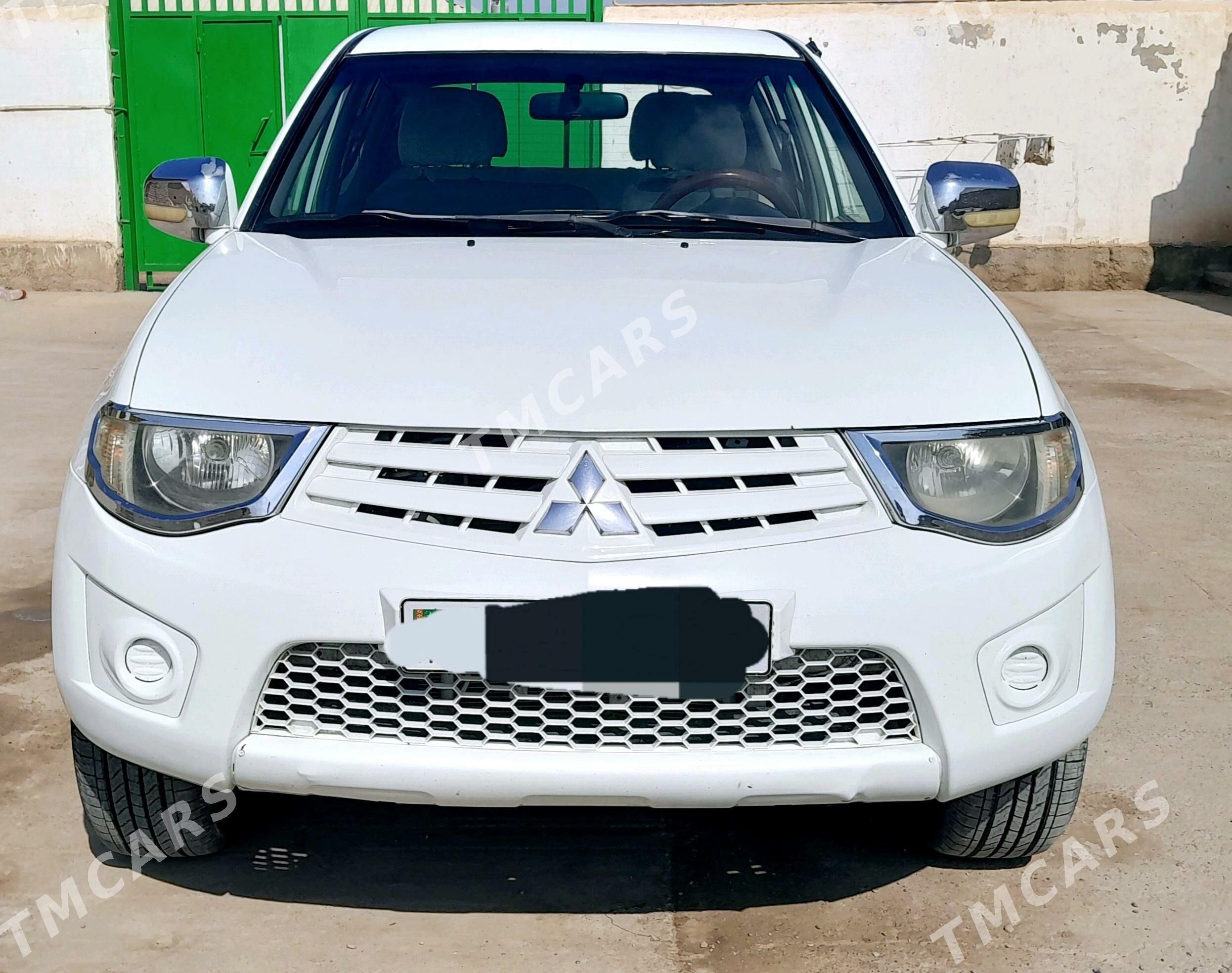 Mitsubishi L200 2010 - 160 000 TMT - Tejen - img 3