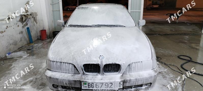 BMW E39 2002 - 115 000 TMT - Balkanabat - img 2