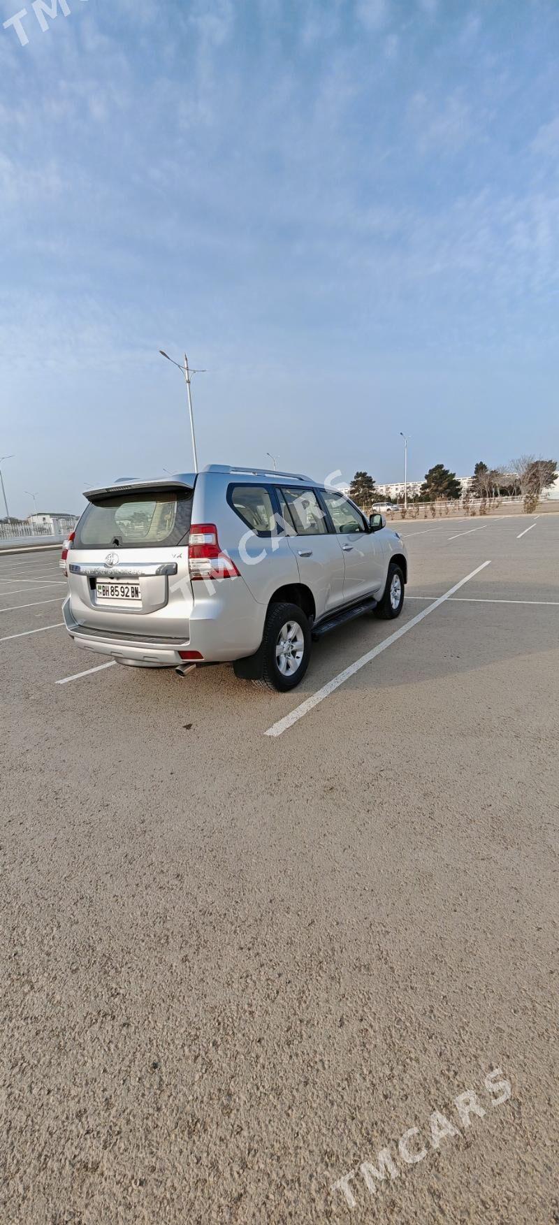 Toyota Land Cruiser Prado 2016 - 656 600 TMT - Hazar - img 4