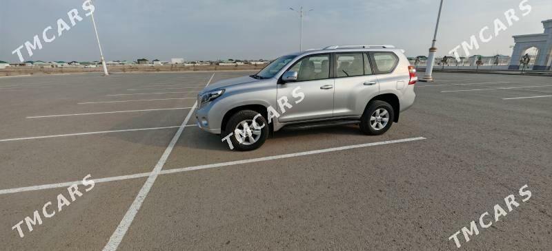 Toyota Land Cruiser Prado 2016 - 656 600 TMT - Hazar - img 9