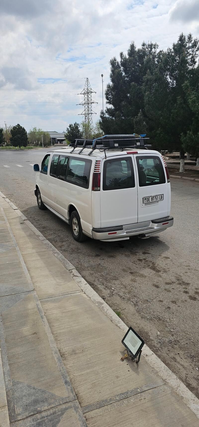 GMC Savana 2001 - 127 000 TMT - Türkmenabat - img 7