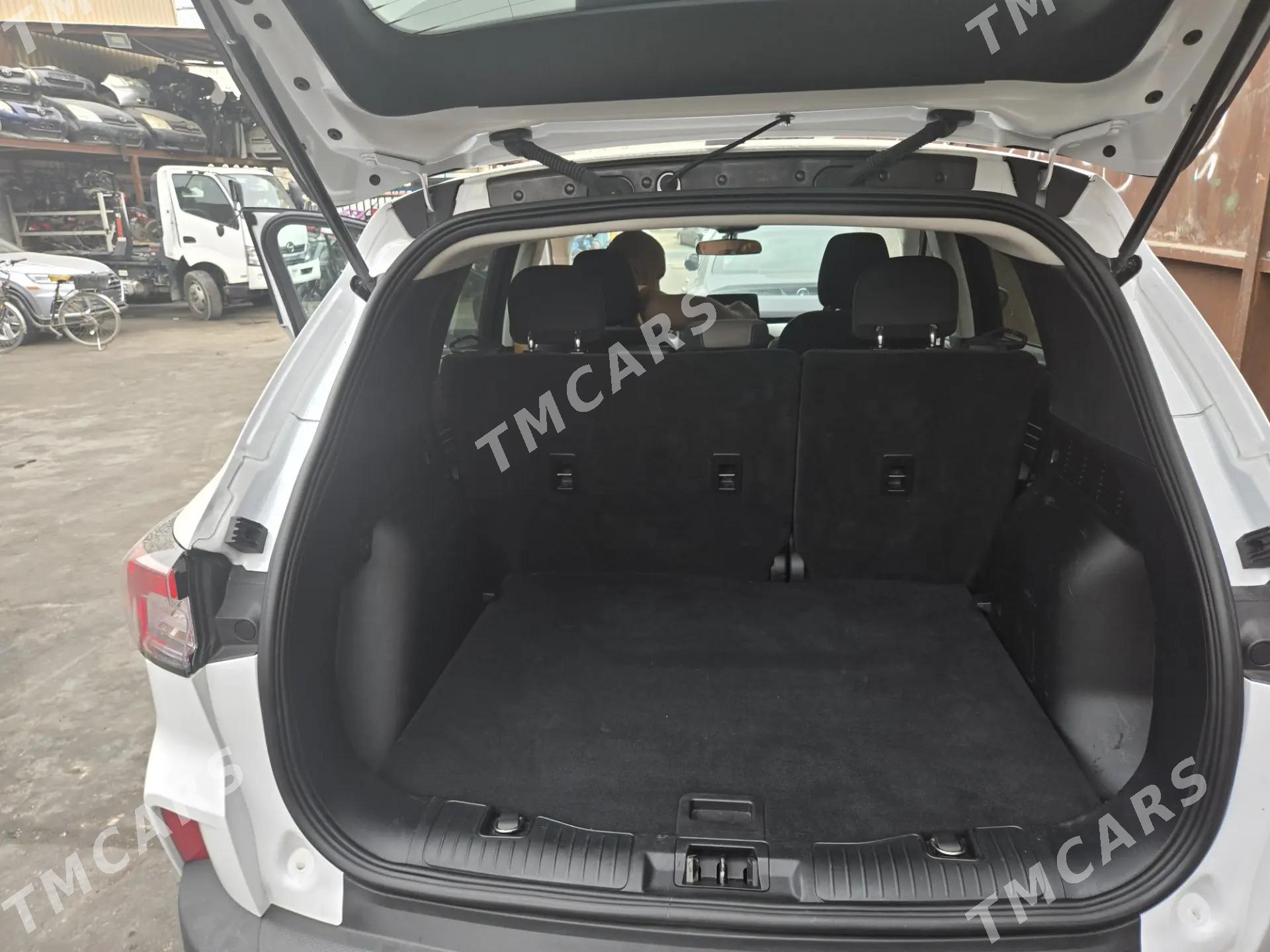 Ford Escape 2022 - 280 000 TMT - Дашогуз - img 4