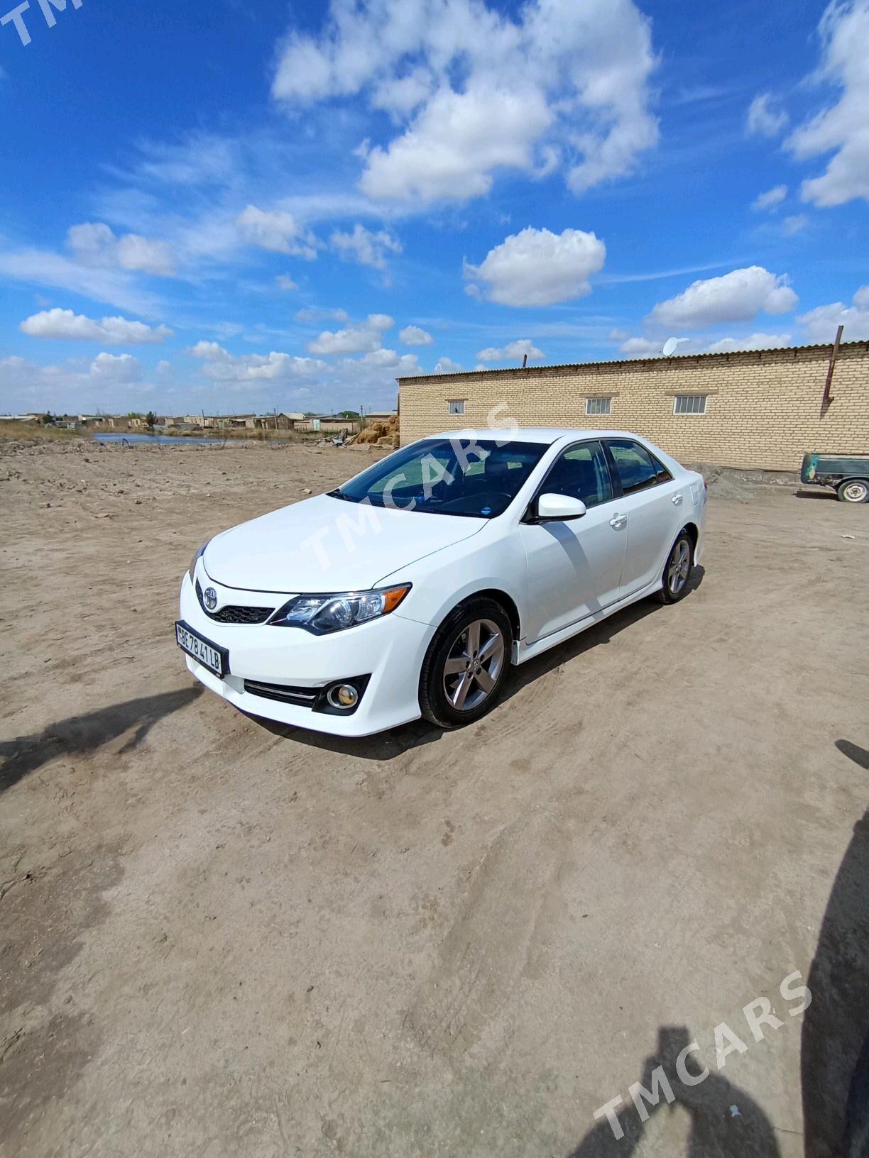 Toyota Camry 2012 - 210 000 TMT - Türkmenabat - img 9