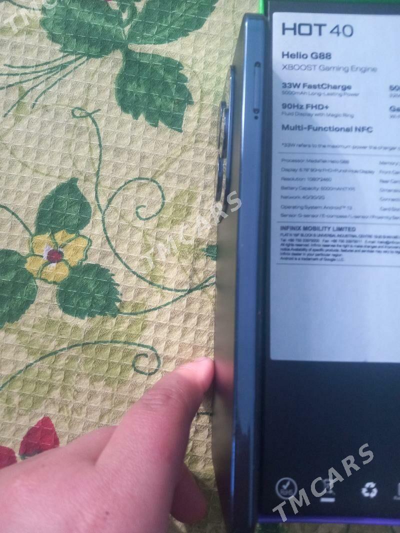 infinix hot 40 - Bäherden - img 3