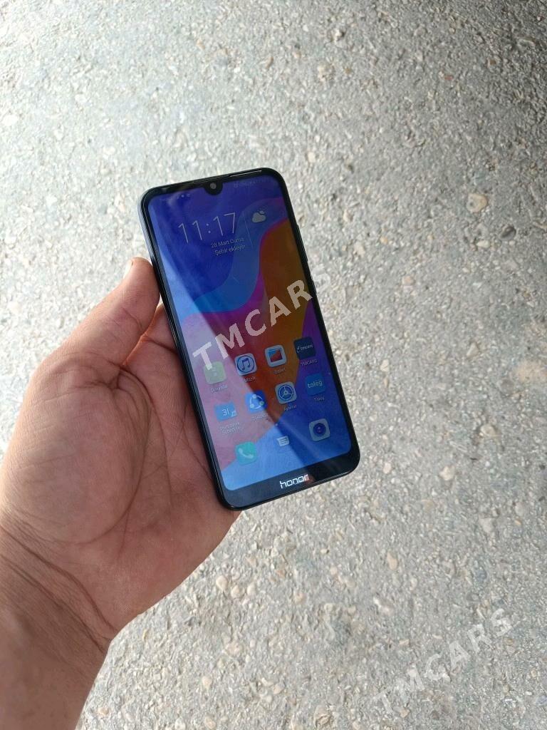 Honor 8a 3.32GB - Гумдаг - img 2