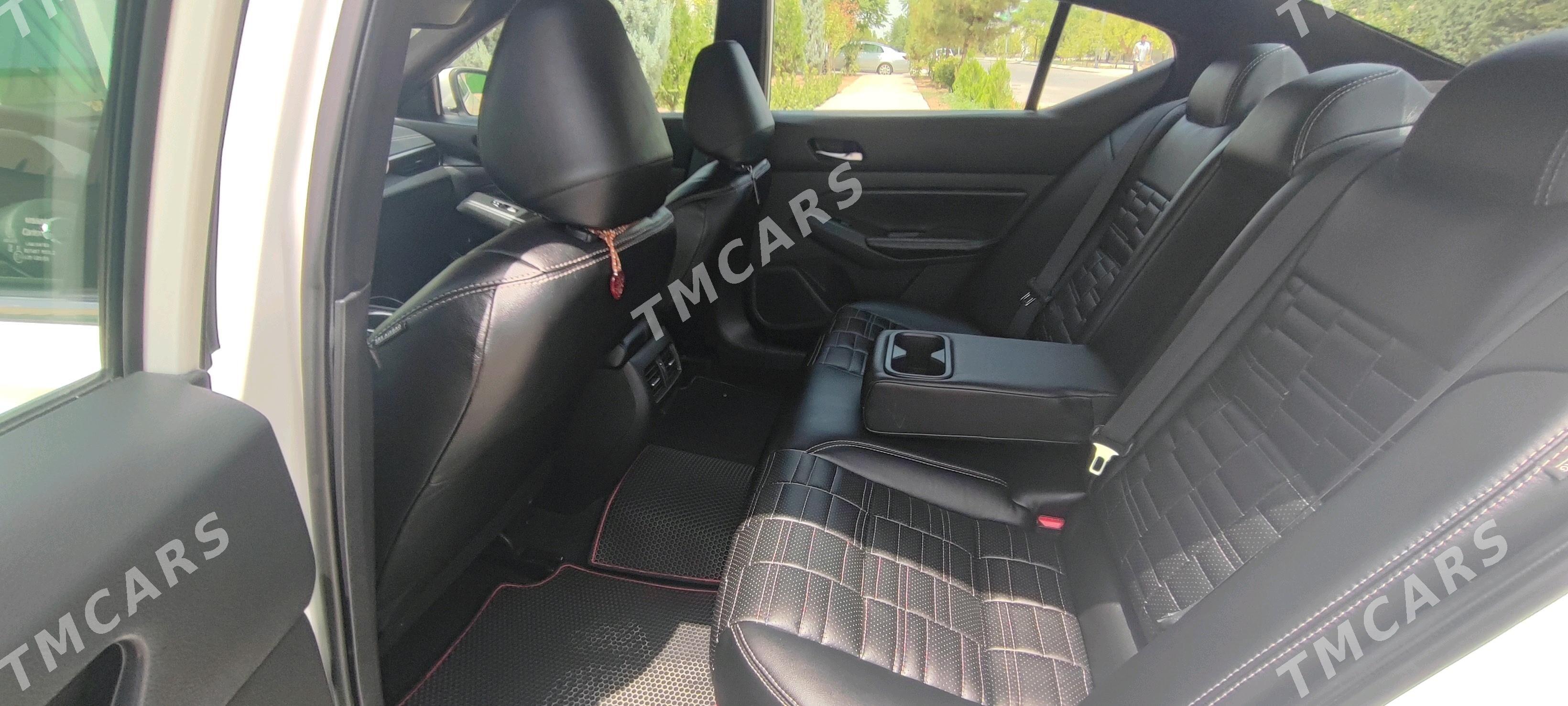 Nissan Altima 2019 - 210 000 TMT - Aşgabat - img 10