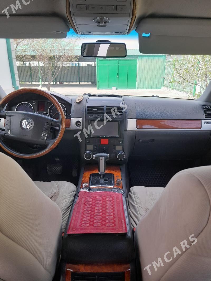 Volkswagen Touareg 2005 - 135 000 TMT - Aşgabat - img 5