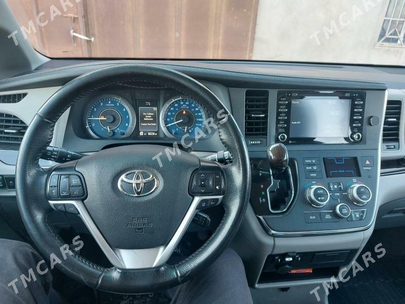Toyota Sienna 2019 - 379 000 TMT - Tejen - img 4