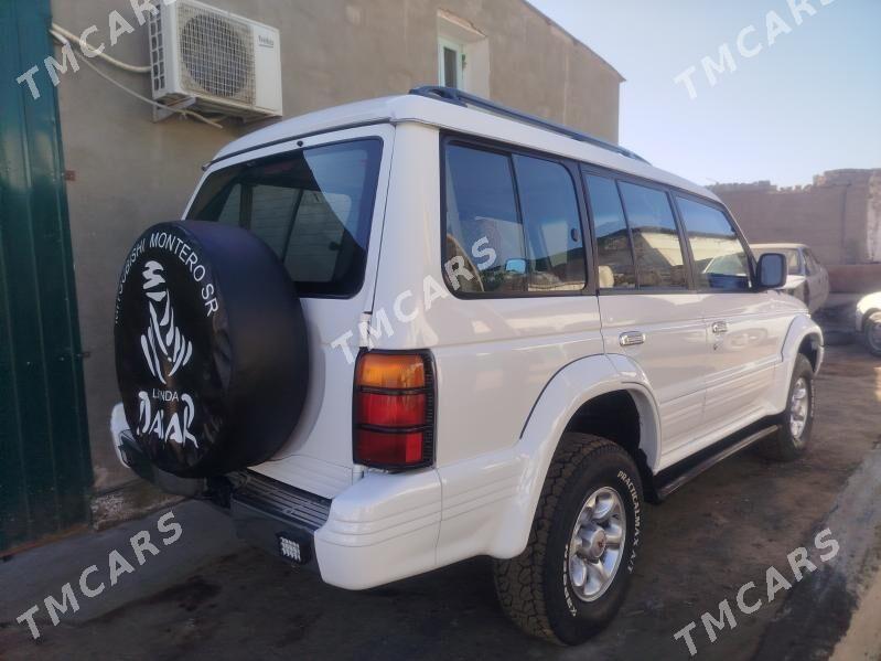 Mitsubishi Montero 1995 - 90 000 TMT - Дашогуз - img 3