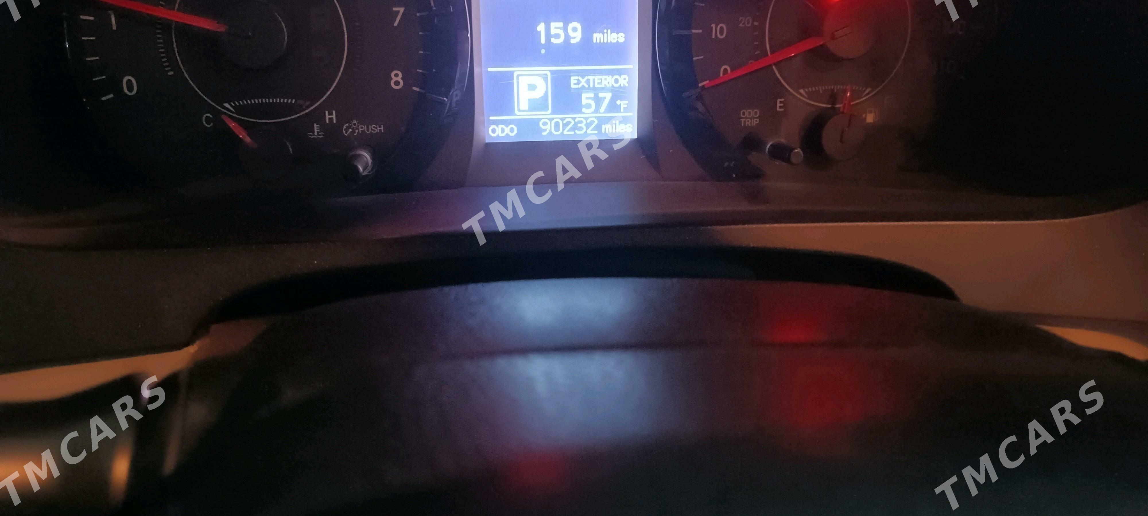 Toyota Sienna 2016 - 320 000 TMT - Мары - img 4