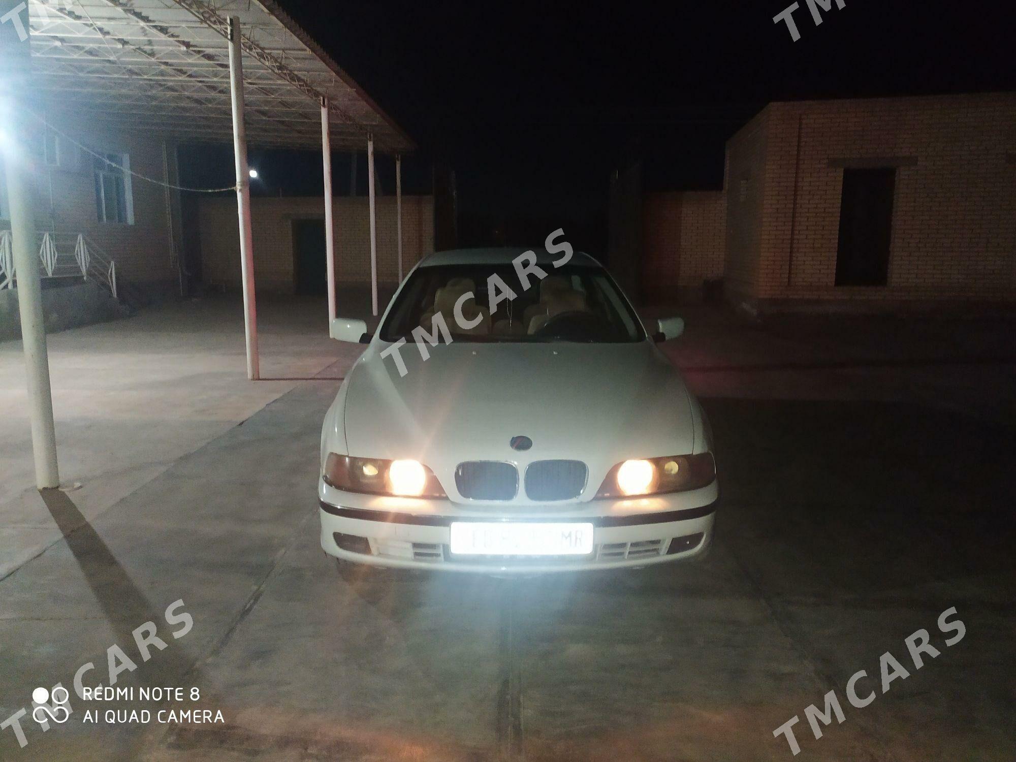 BMW E39 1998 - 70 000 TMT - Baýramaly - img 3