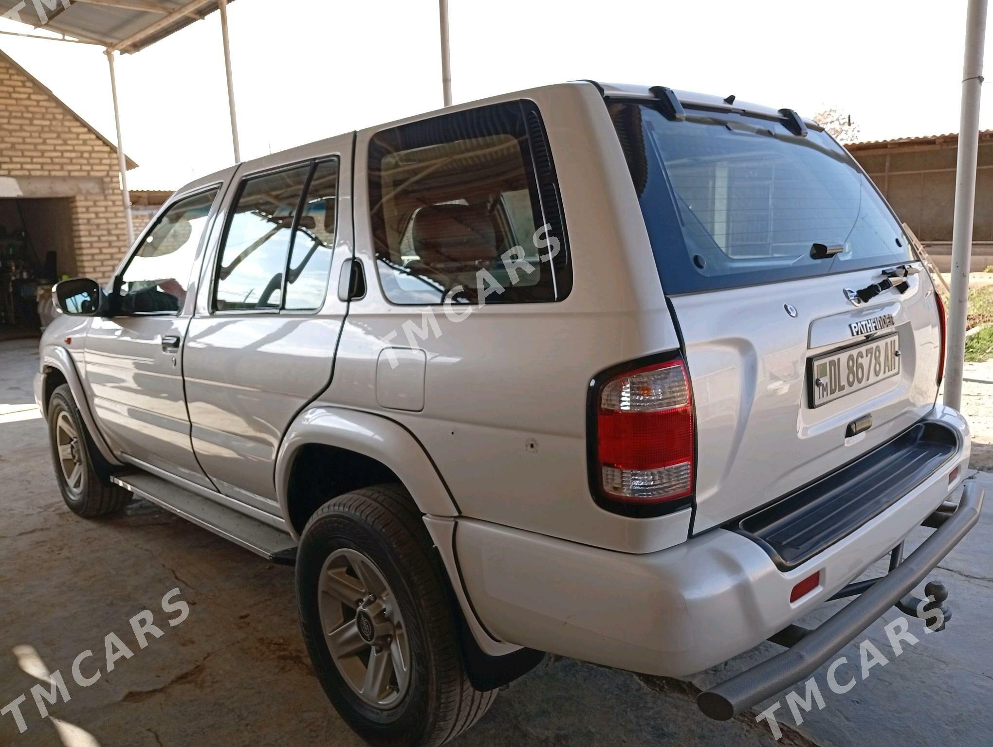 Nissan Pathfinder 2002 - 125 000 TMT - Babadaýhan - img 5