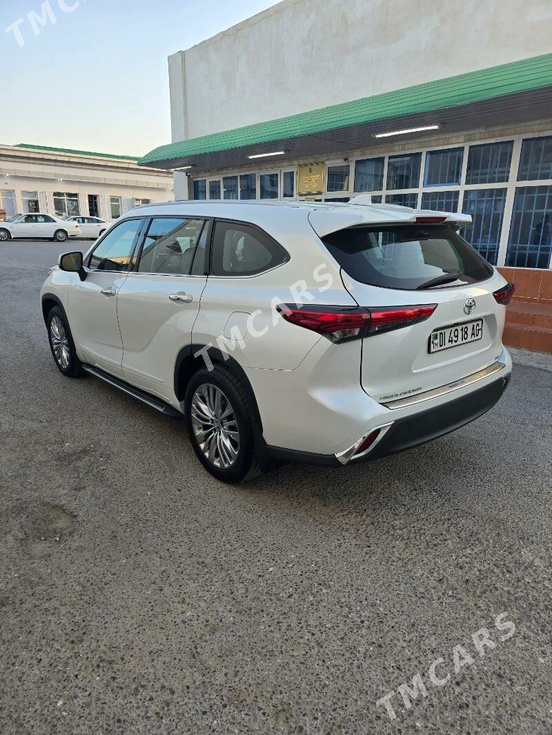 Toyota Highlander 2022 - 588 000 TMT - Бузмеин ГРЭС - img 6