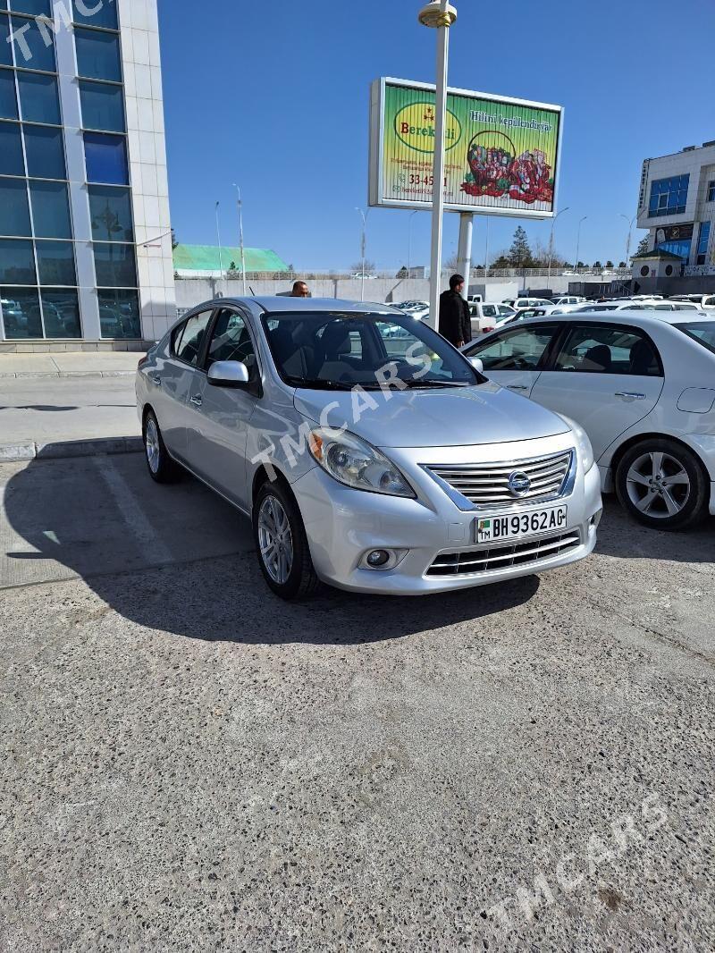 Nissan Versa 2012 - 125 000 TMT - Aşgabat - img 4