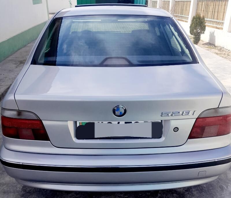 BMW 528 1999 - 105 000 TMT - Балканабат - img 6