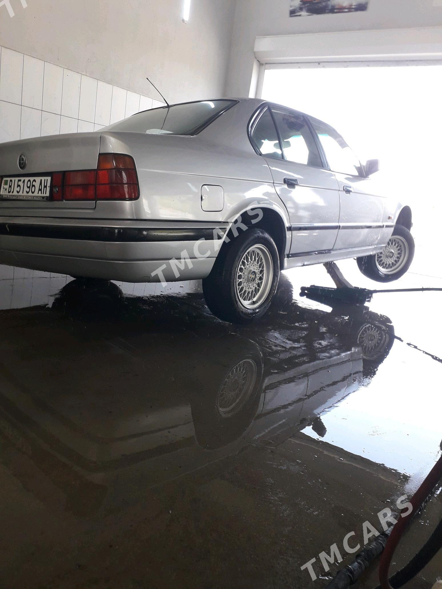 BMW 520 1991 - 39 000 TMT - Kaka - img 4