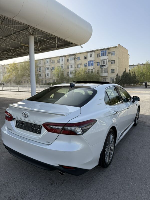 Toyota Camry 2022 - 650 000 TMT - Ашхабад - img 6
