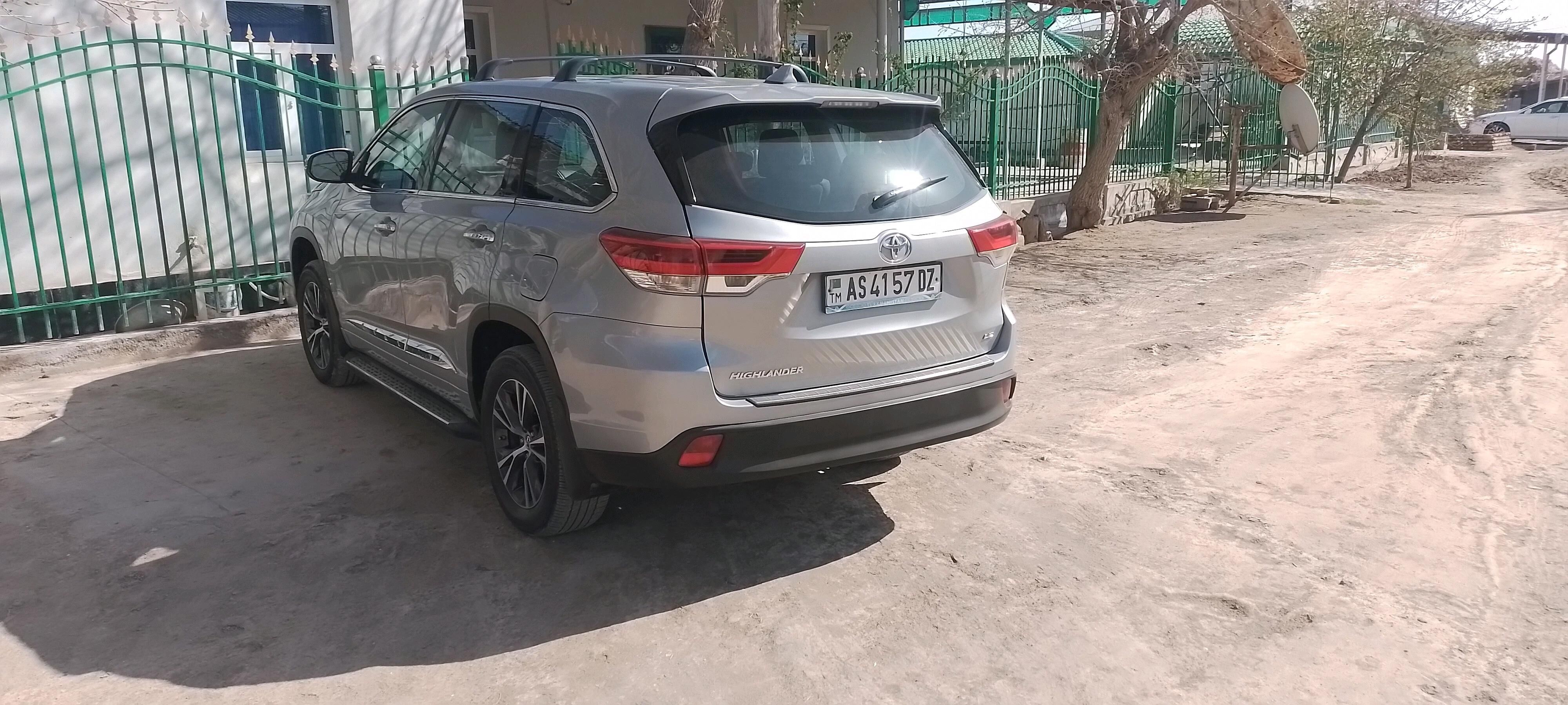 Toyota Highlander 2018 - 380 000 TMT - Гороглы (Тагта) - img 5