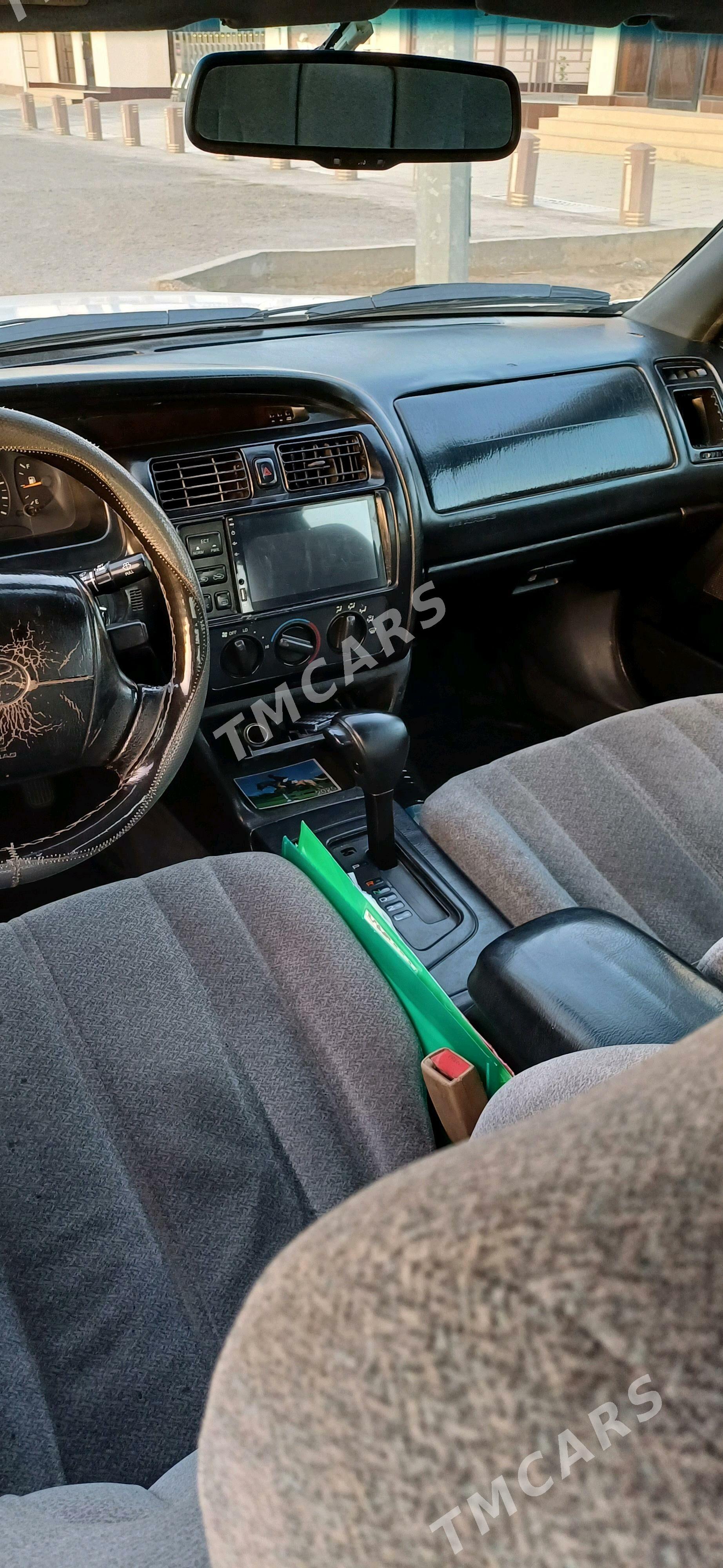 Toyota Avalon 1999 - 130 000 TMT - Мары - img 6