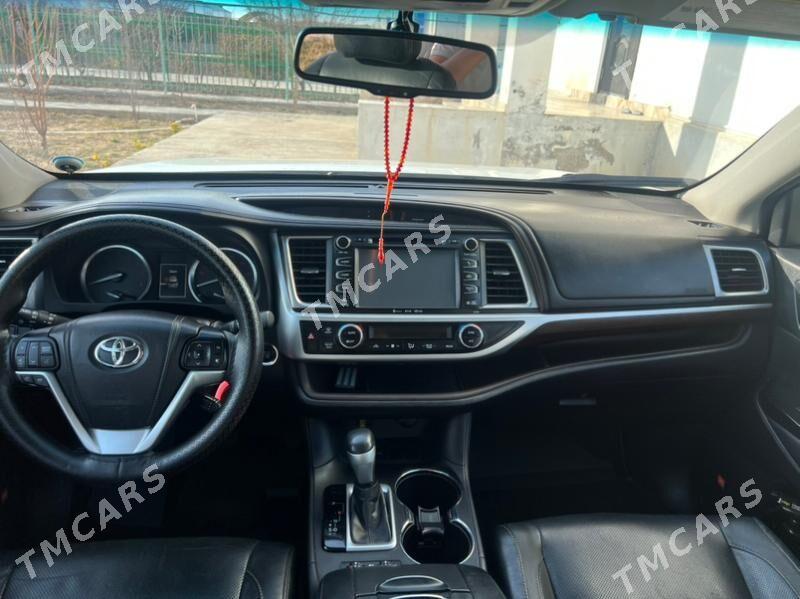 Toyota Highlander 2016 - 430 000 TMT - Aşgabat - img 7