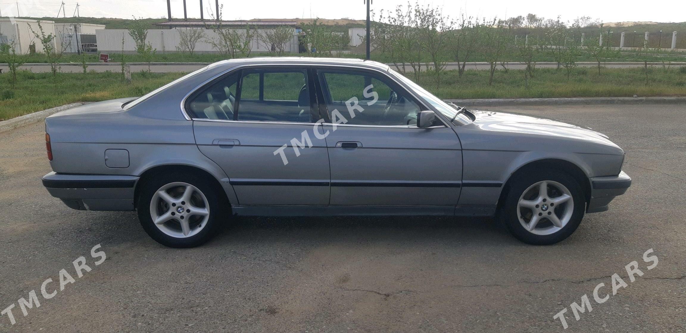 BMW 525 1991 - 60 000 TMT - Мары - img 7