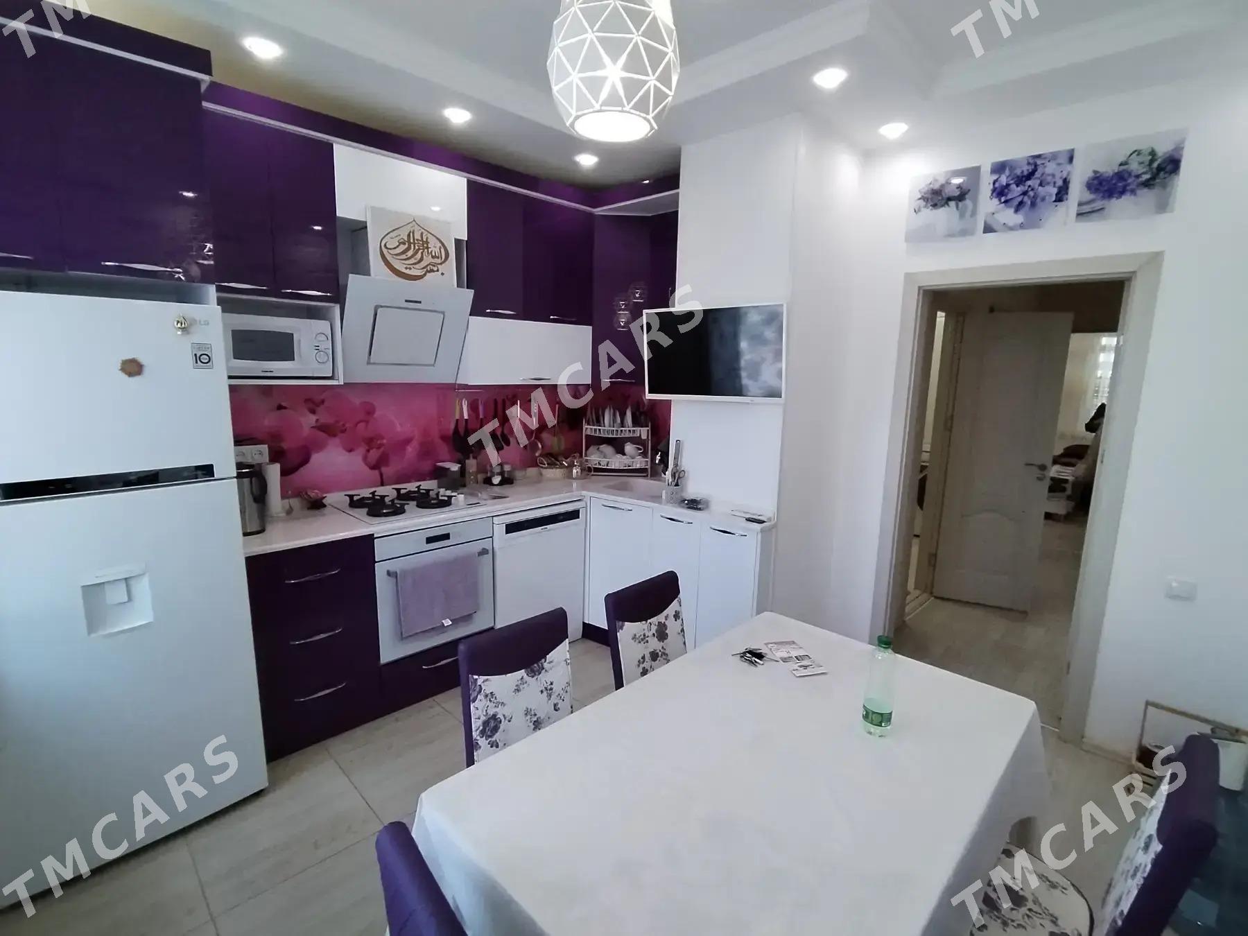 ПРОДАЮ 3 КОМ НА МИР 7/1 - Aşgabat - img 2