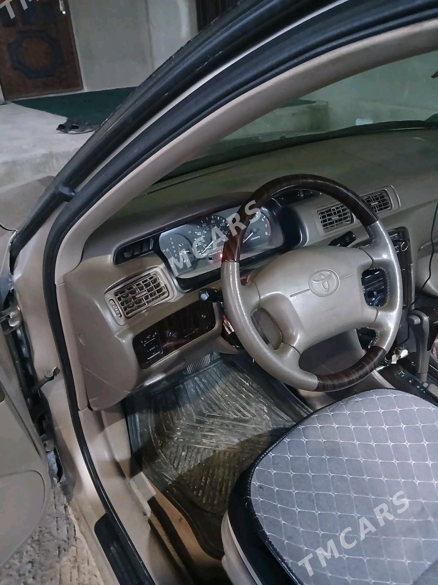 Toyota Camry 1998 - 115 000 TMT - Baýramaly - img 5
